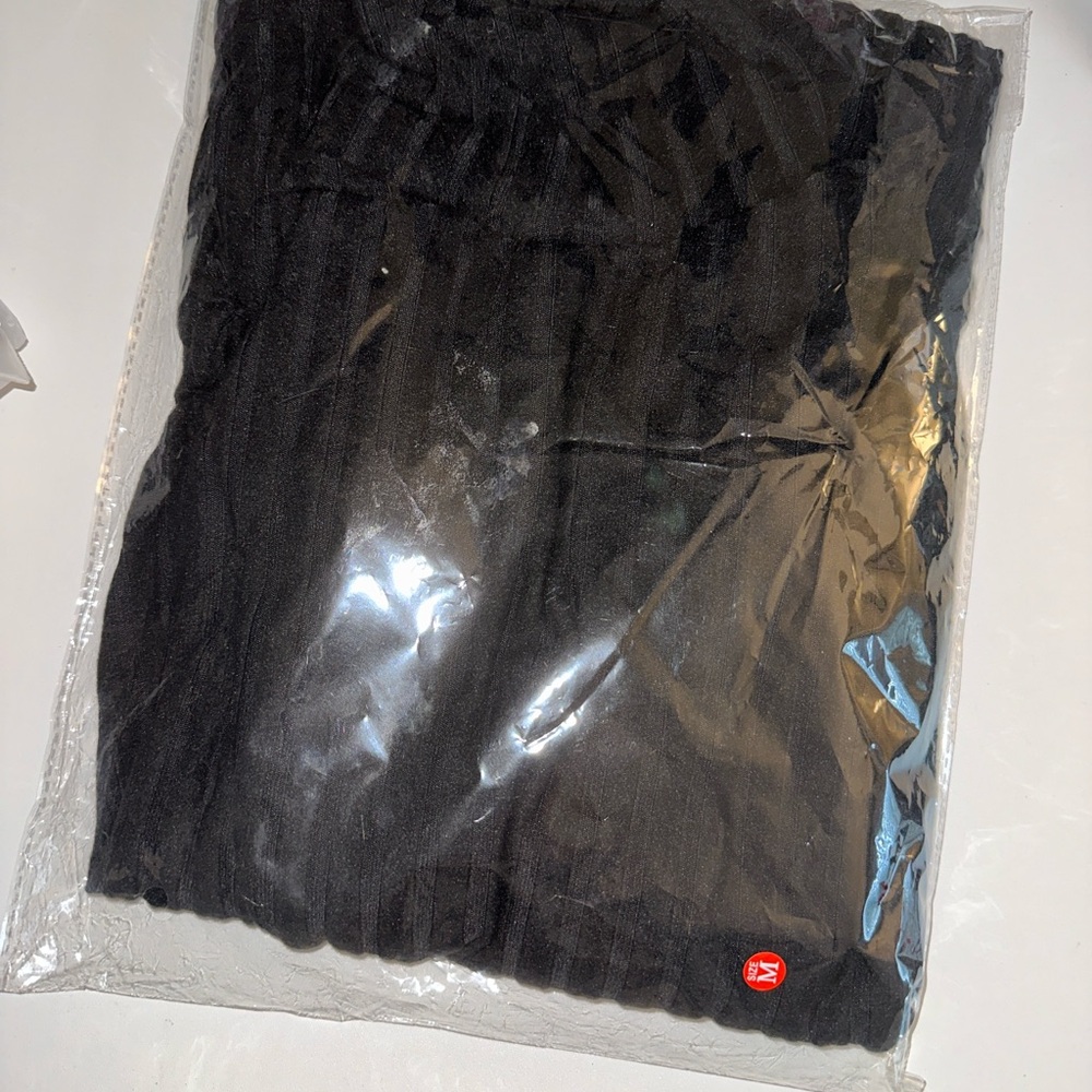 Black Ribbed Dress - Picture 8 of 8